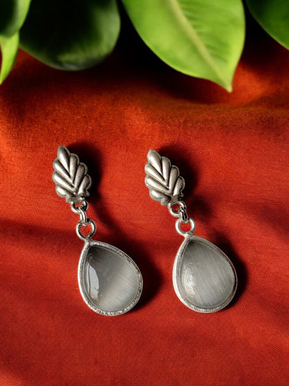 Silver Replica Leaf Drop Monalisa Stone Earrings