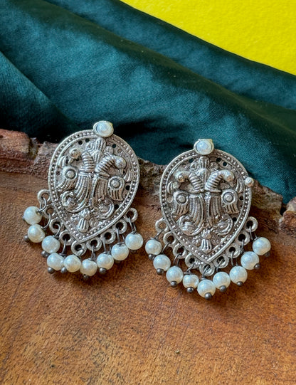 Silver Lookalike Self-Engraved Pearl Embedded Stud Earrings