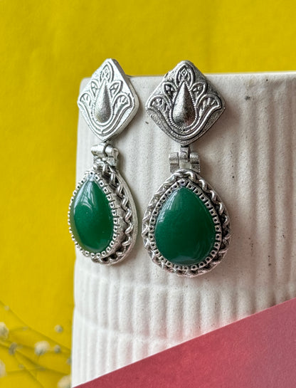 Silver lookalike Silk Stone Flower Engraved Earrings