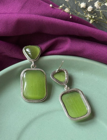Dual Silk Stone Elegant Earrings