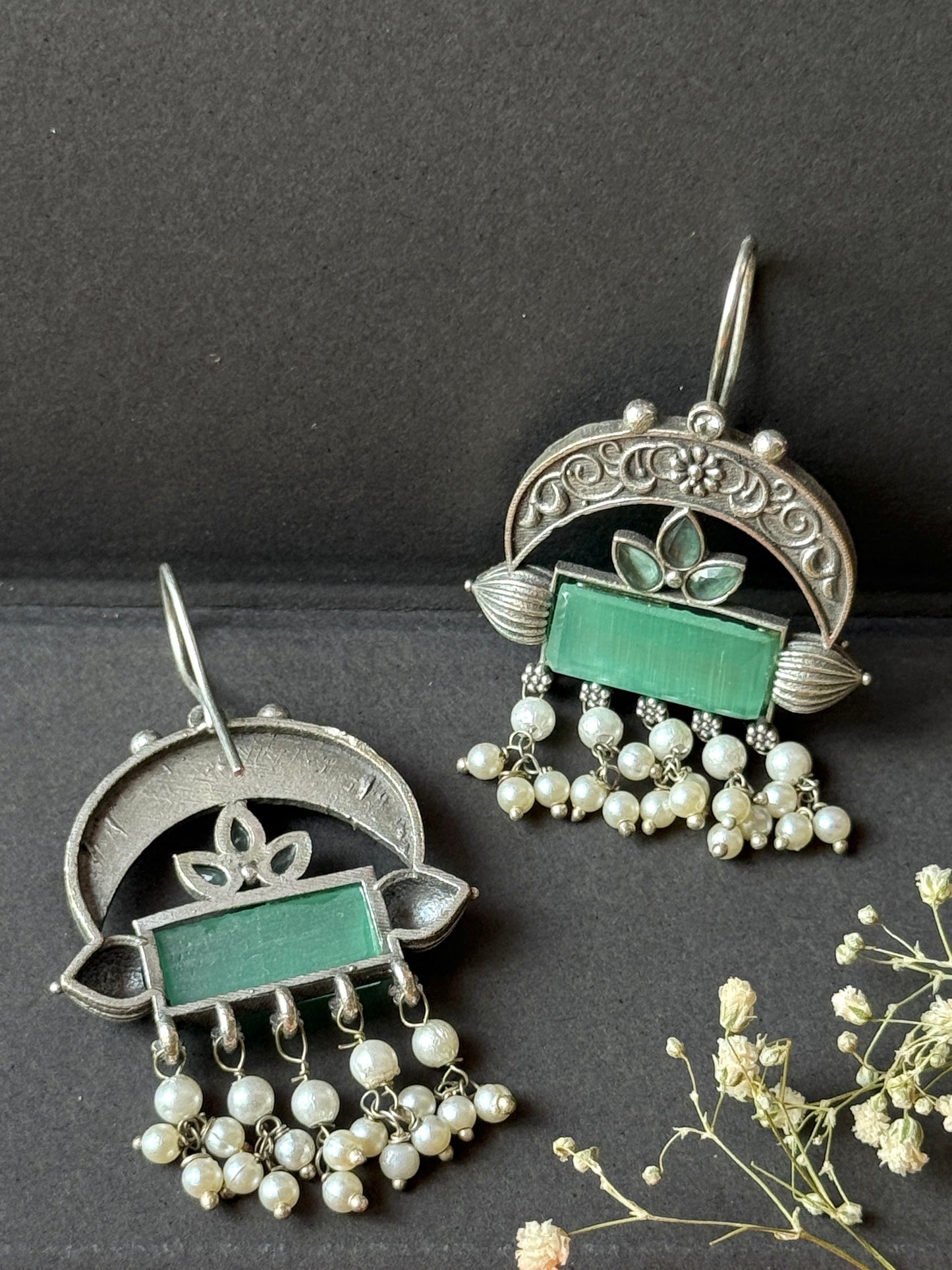 Silk Stone Embedded Dangling Pearl Hook Earrings