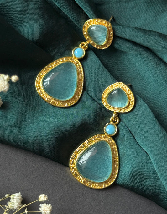 Statement Golden Earrings with Triple Monalisa Stones