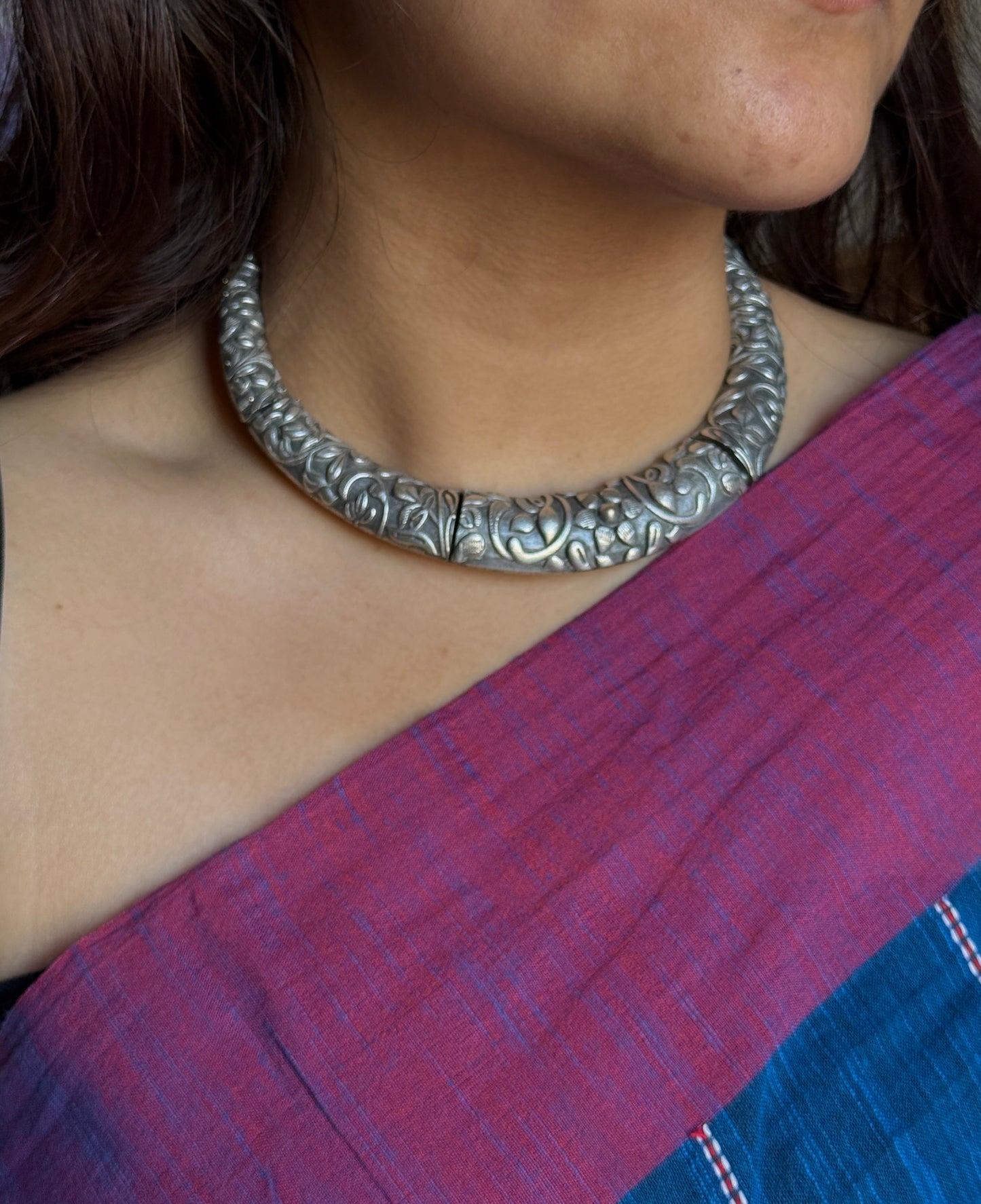 Self-Engraved Silver-Plated Hasli Necklace with Earrings