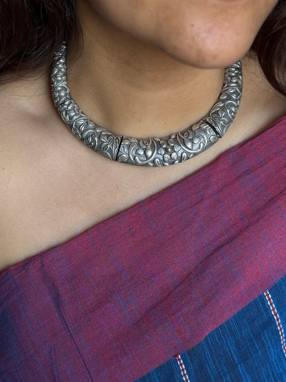 Self-Engraved Silver-Plated Hasli Necklace with Earrings