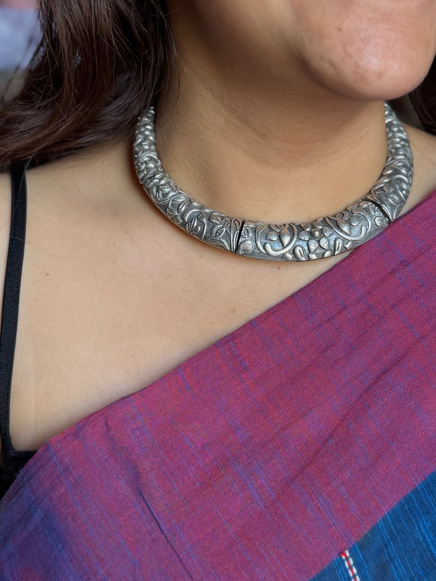 Self-Engraved Silver-Plated Hasli Necklace with Earrings