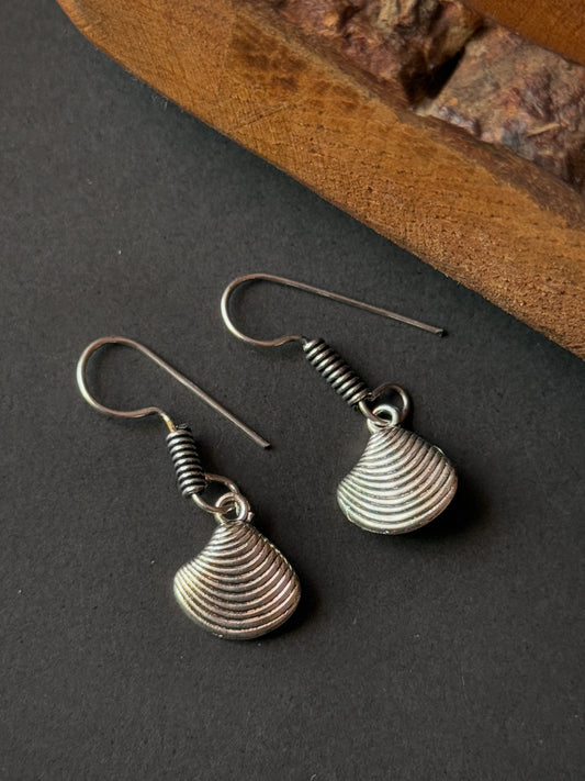 Elegant Sea Shell Drop Earrings for Women