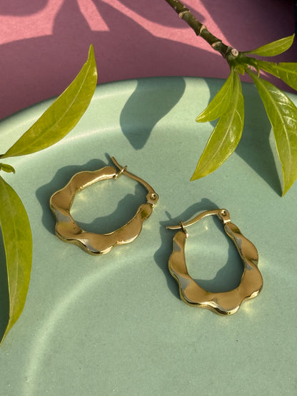 Ripple Hoops – Anti-Tarnish Golden Earrings