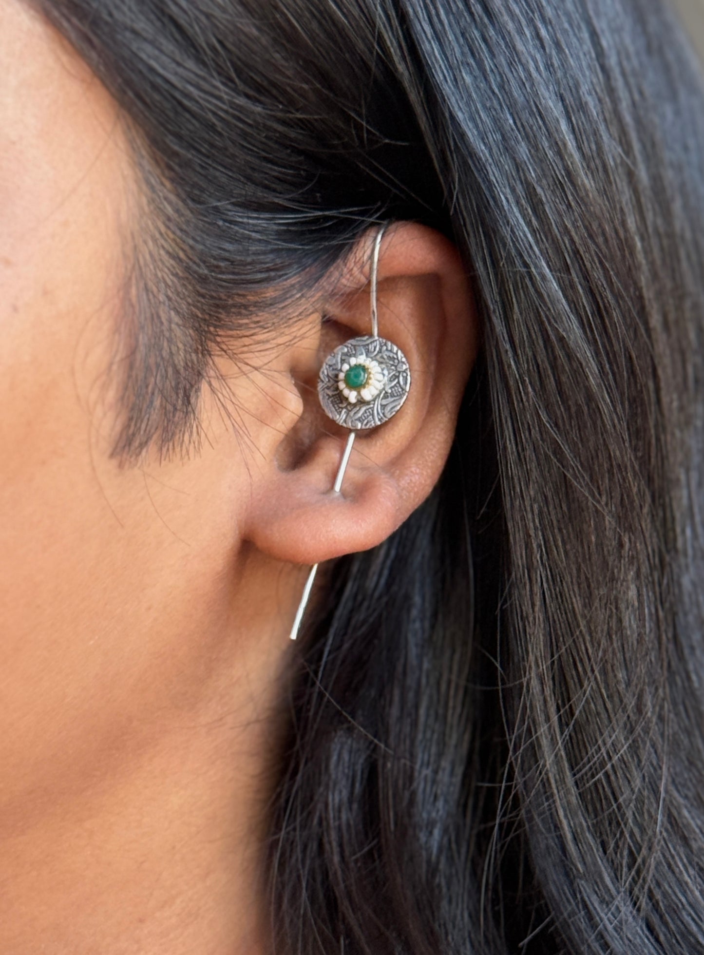 In-Ear Red Flower Ear Cuff