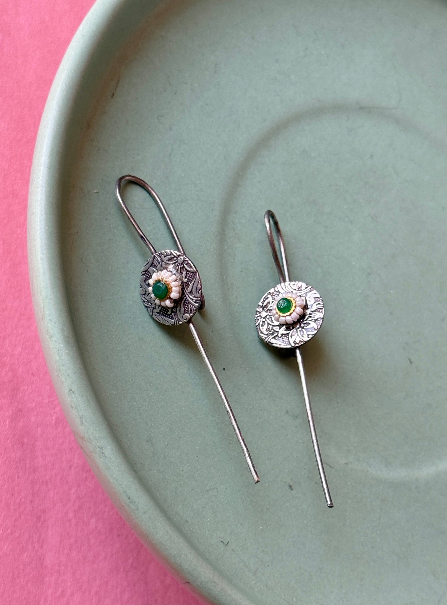 In-Ear Red Flower Ear Cuff