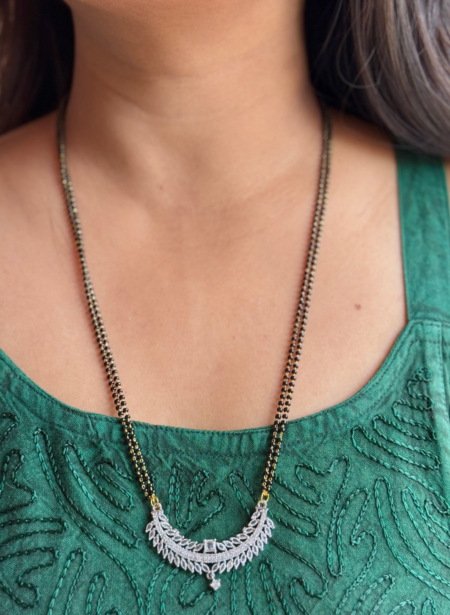 Tanvi Minimal Mangalsutra Necklace