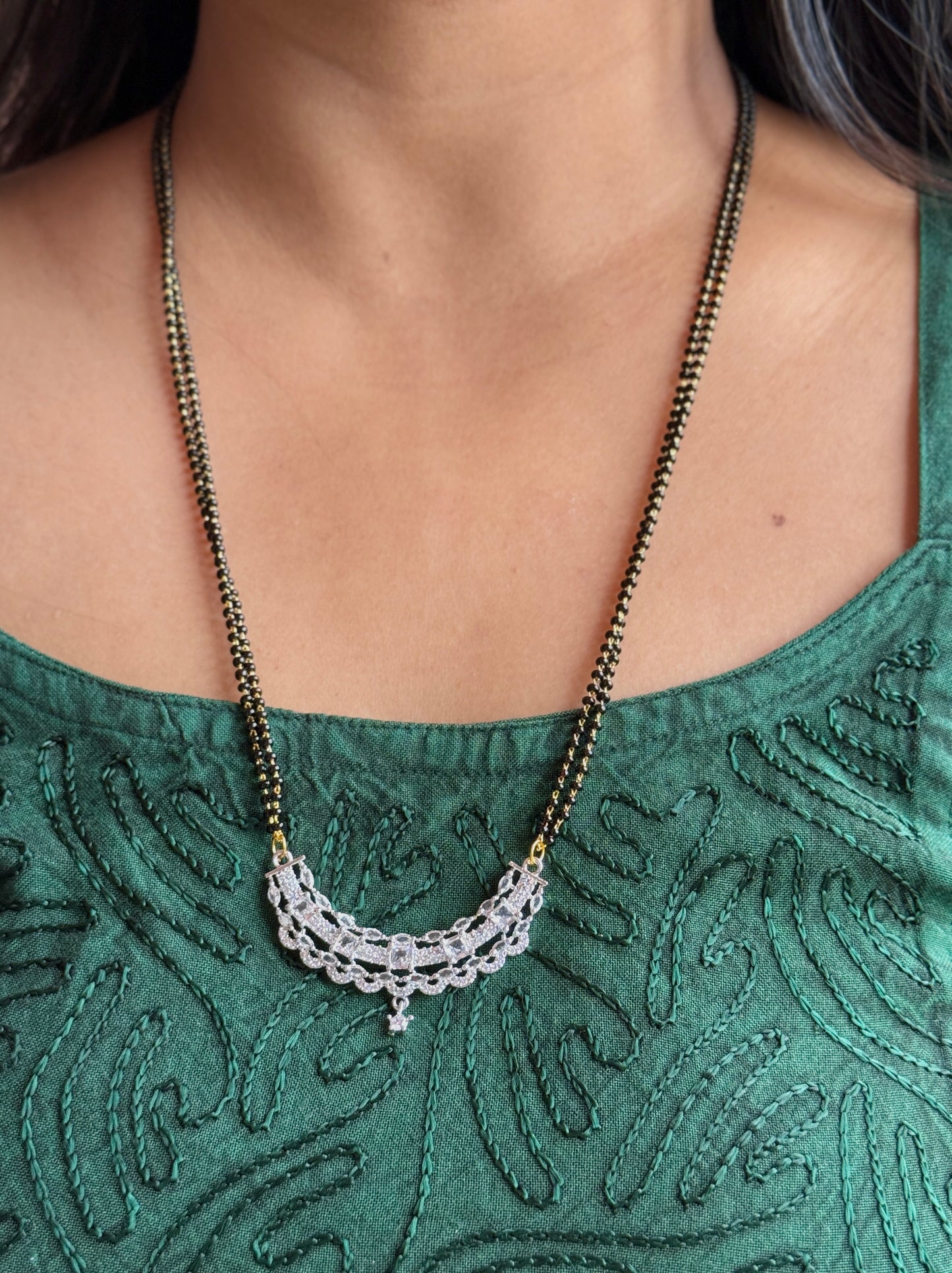 Tanvi Minimal Mangalsutra Necklace