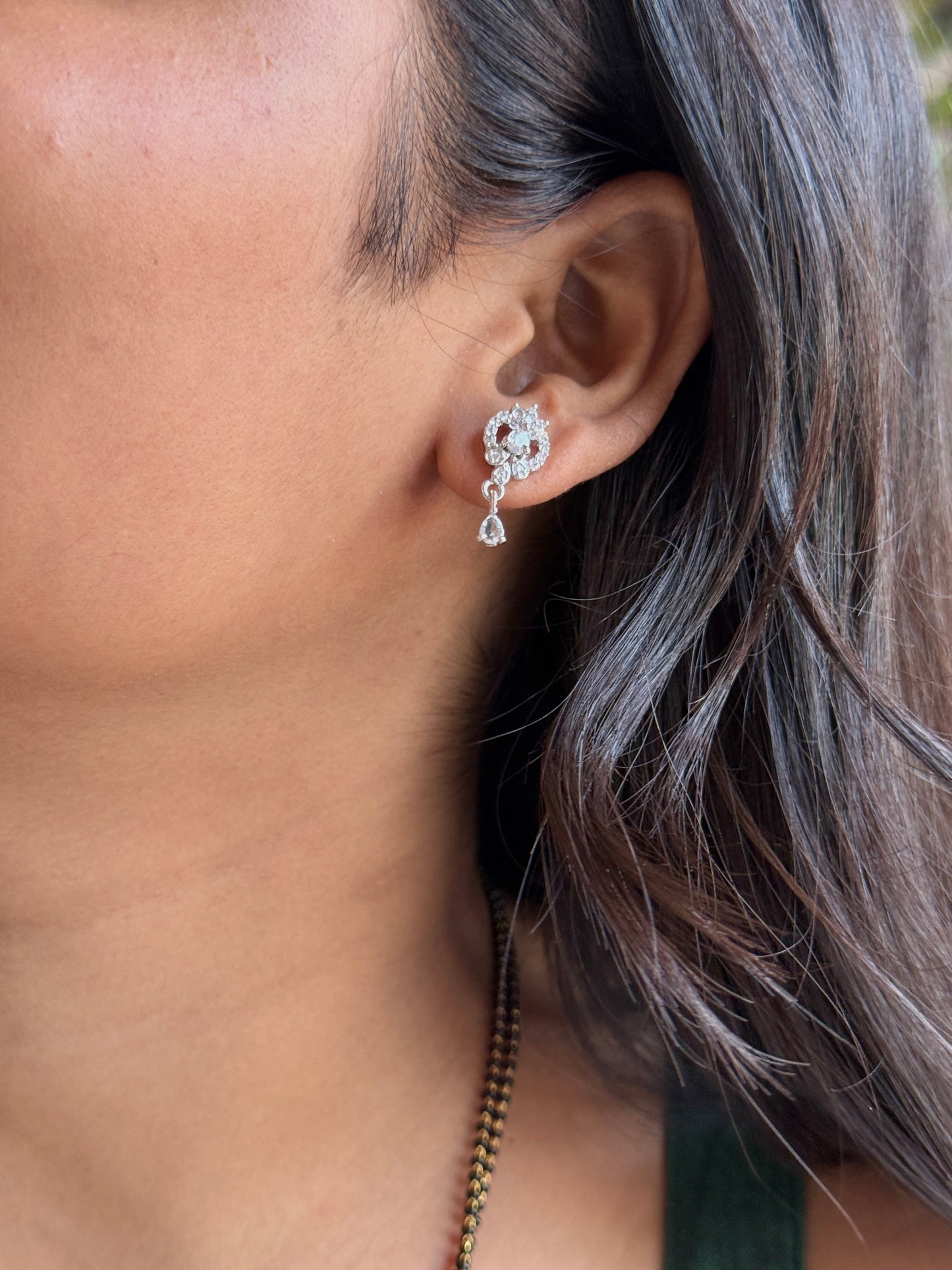 Suhana Mangalsutra Set with Earrings