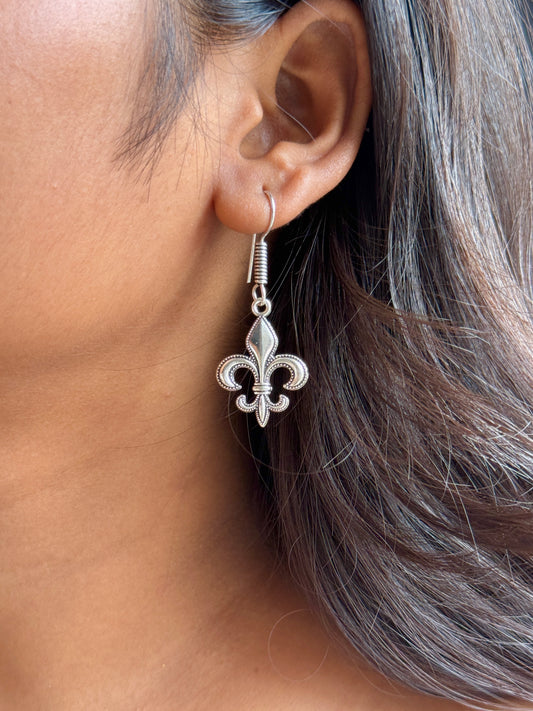 Lily Emblem Silver Replica Hook Earrings – Anti Tarnish