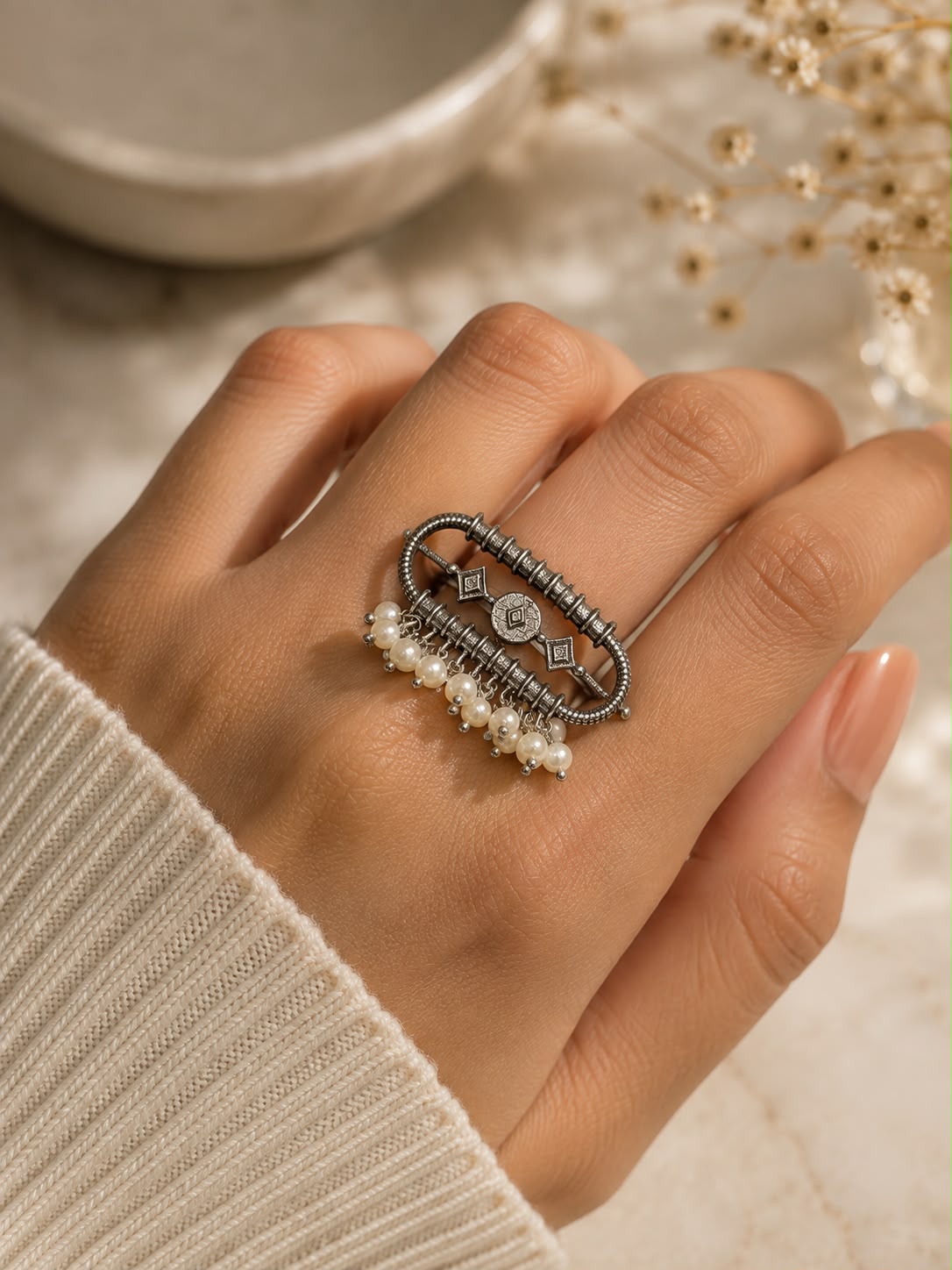 Noorika Pearl Ring – Adjustable Size
