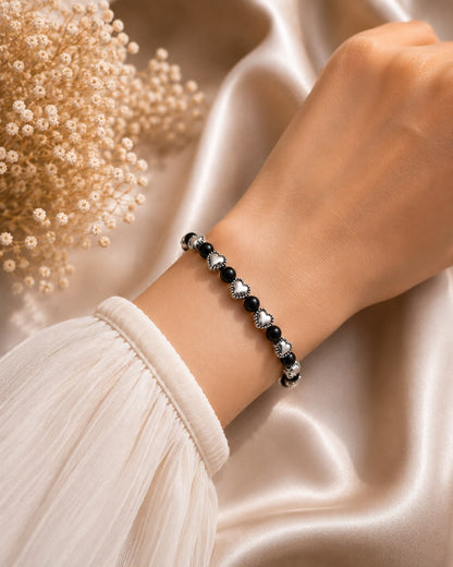 Minimal Heart Charm Bracelet – Anti Tarnish | Free Size