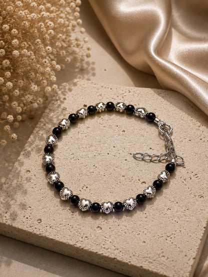Minimal Heart Charm Bracelet – Anti Tarnish | Free Size